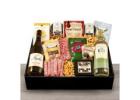 Satisfy your cravings with our gourmet food and wine pairing basket